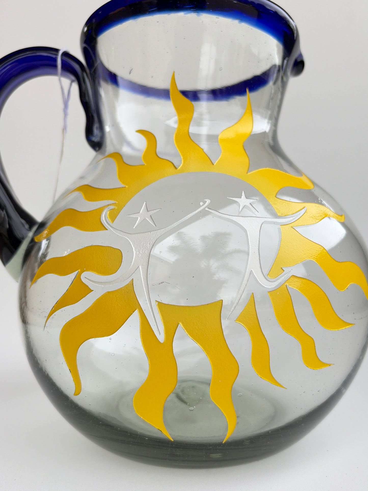 Sun pitcher