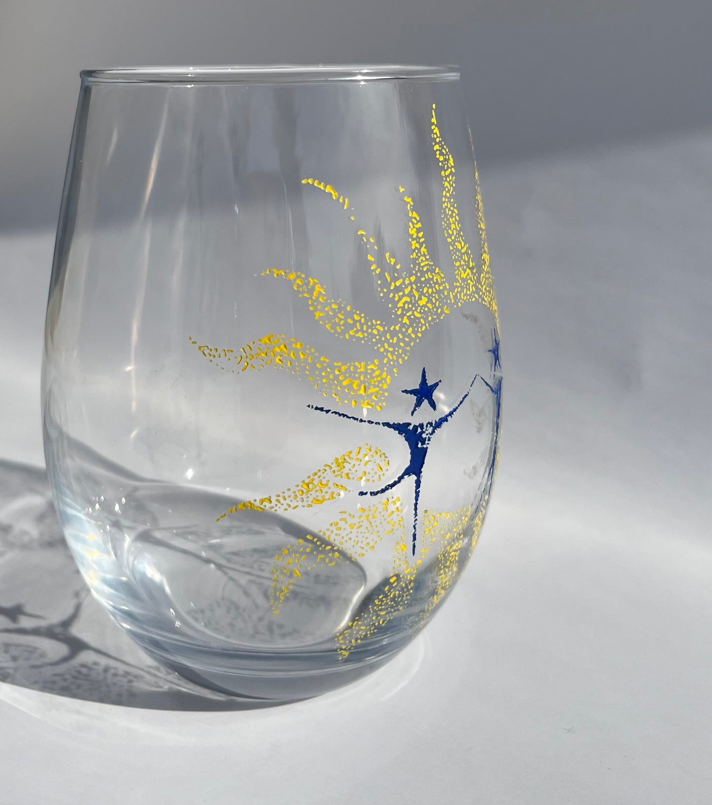 Sun Dancers Stemless Wine Glass