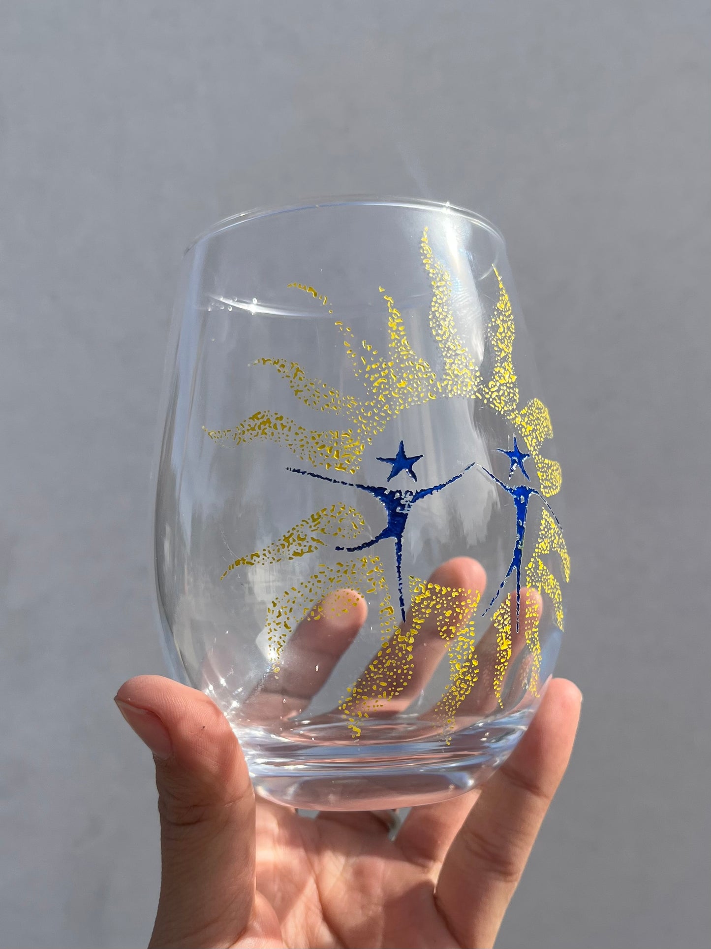 Sun Dancers Stemless Wine Glass